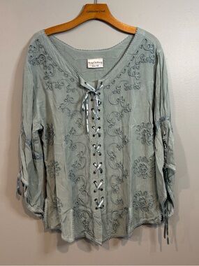 Holy Clothing XL/1X Top Embroidered Teal Blue/Green Lace-Up Women's Blouse